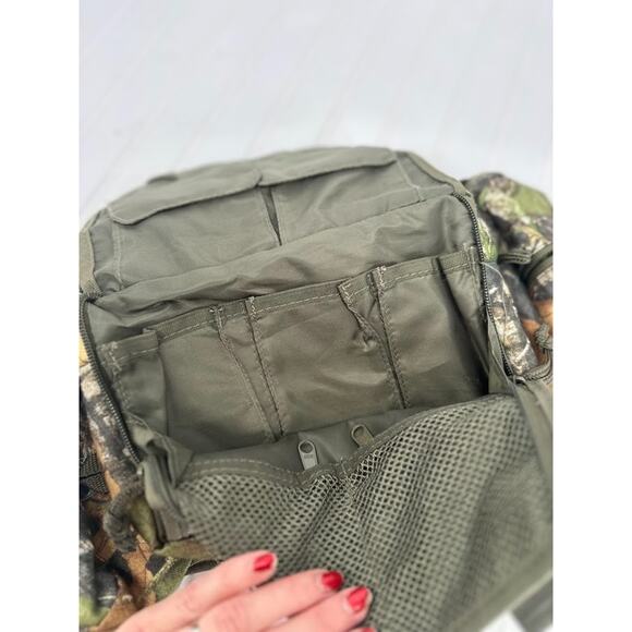 Mossy Oak Turkey Thugs Fanny Pack Belt 15 Pocket Obsession Camo Hunting Archery - Picture 4 of 10